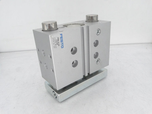 FESTO DFM-32-30-P-A-GF Actuator