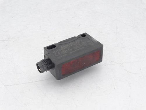 ALLEN BRADLEY 42JT-E8EZB1-P4 Sensor