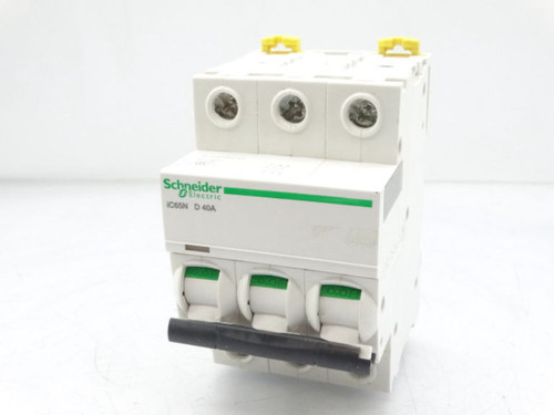 SCHNEIDER ELECTRIC A9F19340 Circuit Breaker