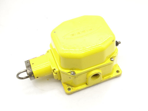 REES 04955-200   Switch