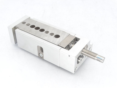 FESTO DGSL-12-30-Y3A Actuator