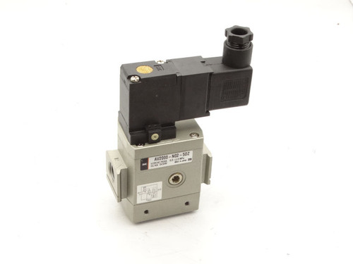 SMC AV2000-N02-5DZ Valve