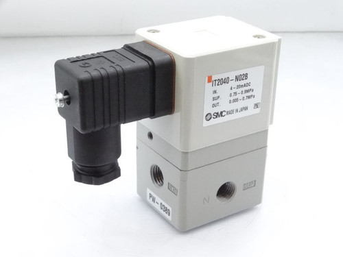 SMC IT2040-N02B Air Pressure Regulator