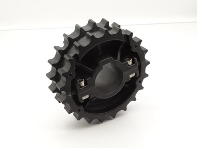 パグ 255559__3__78378.1738839927.