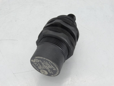 Allen Bradley 875L-N25NP30-D4 Sensor