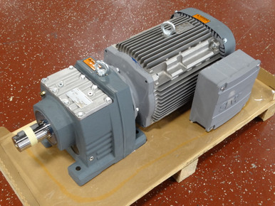 Sew Eurodrive R87 DRN160M4 Motor