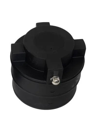 105/110 PLUGGED ADAPTER