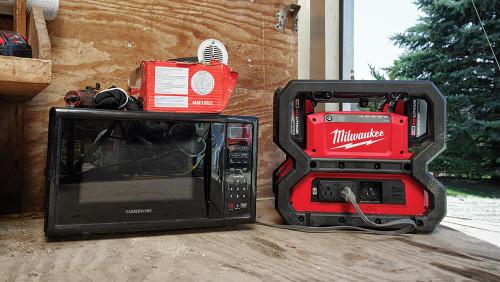 PG274 - ALIMENTATION CABINE™ M18™ 3600W/1800W (OUTIL NU), ÉNERGIE D’ONDULEUR PUREMENT SINUSOÏDALE