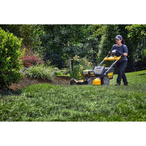 DEWALT 20V RWD SP MOWER – CANADA