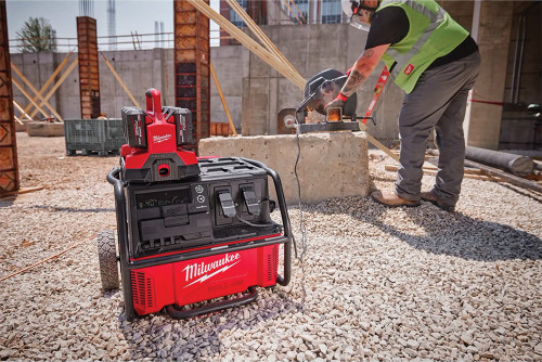 ROLL-ON™ 7200W/3600W 2.5KWH POWER SUPPLY