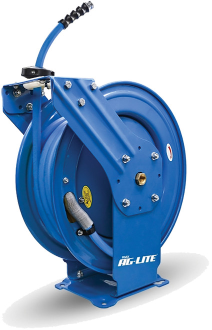 Tuyau d'arrosage AG-Lite 100 % caoutchouc 5/8 po x 100 pi XL à double bras avec enrouleur rétractable de calibre 18. Raccords GHT mâles et femelles 3/4 po. Résistance à l'éclatement : 500 psi. Comprend un tuyau d'alimentation de 6 pieds et une buse.