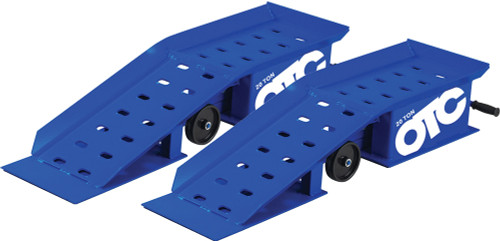 PG242 - 10" WIDE PAIR OF HEAVY DUTY TRUCK LOADING RAMPS, 20-TON CAPACITY, 33" RETRACTABLE HANDLE