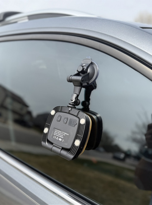 PG395 - ACCESS SMART LIGHT 3 - 2000 LUMEN WINDSHIELD MOUNTED RECHARGEABLE LED LIGHT (SUCTIONS CUP/STAND/HANGER ARM)