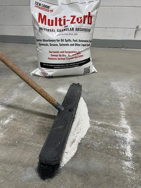 PG286 - ABSORBANT UNIVERSEL DE DÉBORDEMENT GRANULAIRE, SAC DE 1,5 PIED CUBE