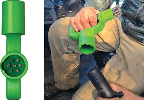 PG38 - GOUPILLE RONDE À 7 DIRECTIONS, BROSSE DE CHASER™ TERMINALE MÂLE ET FEMELLE POUR TRACTEUR-REMORQUE