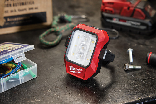 Milwaukee® Rechargeable Pivoting Task Light w/ Spot Mode