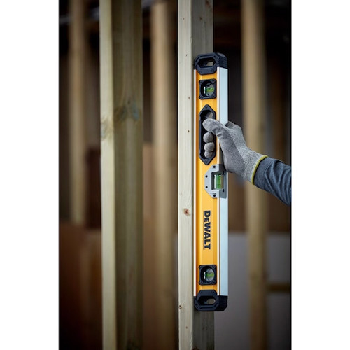 DEWALT NIVEAU 24INCH BOÎTE