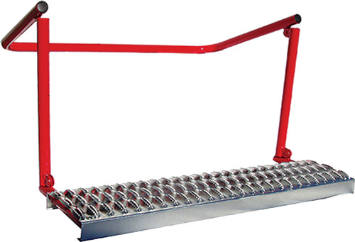 PG268 - HEAVY DUTY PORTABLE & FOLDABLE TIRE STEP FOR SUPER SINGLE TIRES