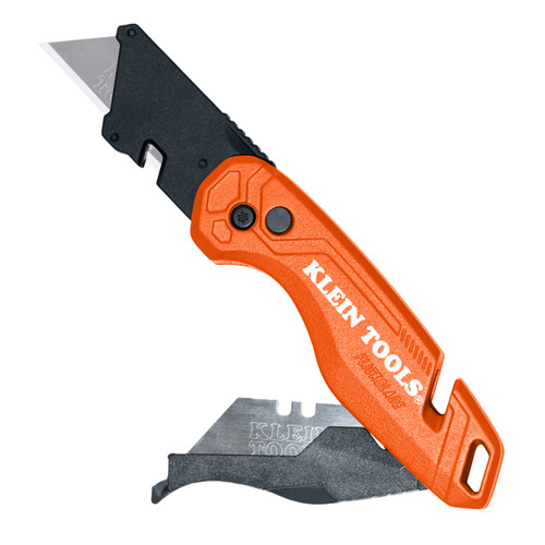 Folding Utility Knife With Blade Storage
