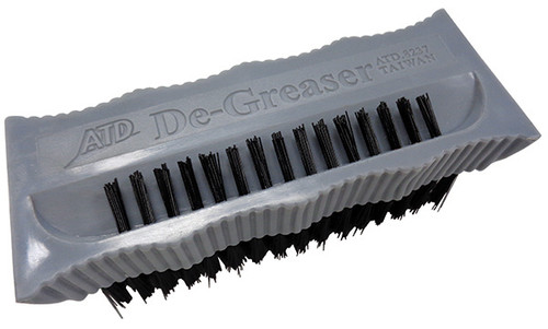 Brosse dégraissante pour les mains et les ongles