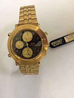 VINTAGE SEIKO DAY-DATE CHRONOGRAPH CALENDAR RARE COLLECTIBLE WATCH!