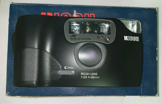 Ricoh Shotmaster AF SUPER 35mm Compact Camera (BRAND NEW!)