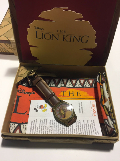 Disney The Lion King Special Edition FOSSIL Mens Leather Band Watch BRAND NEW 