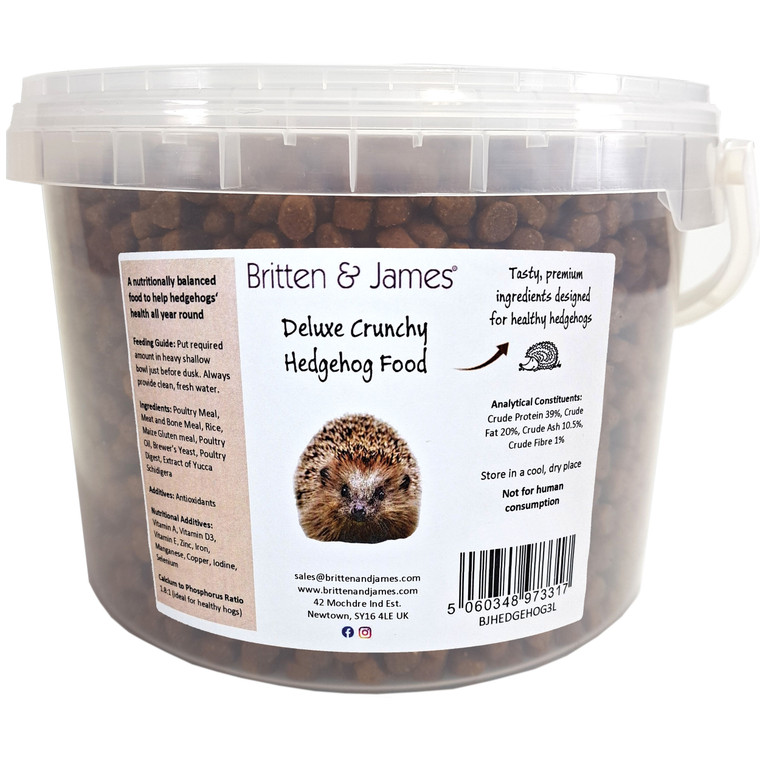 A resealable reusable plastic tub of Britten and James healthy hedgehog food - Deluxe Crunchy Hedgehog Food