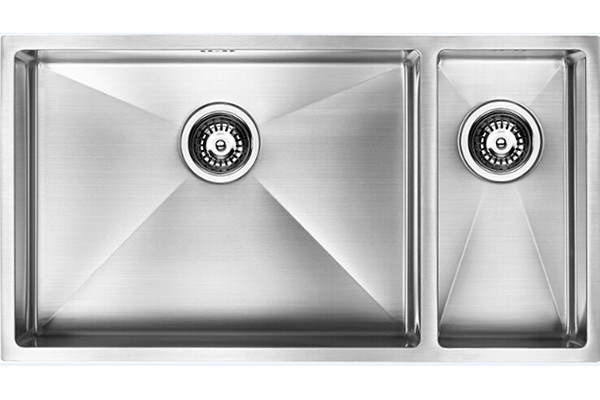 An image of 1810 Zenduo15 550/200U BBL One + Half Bowl Kitchen Sink