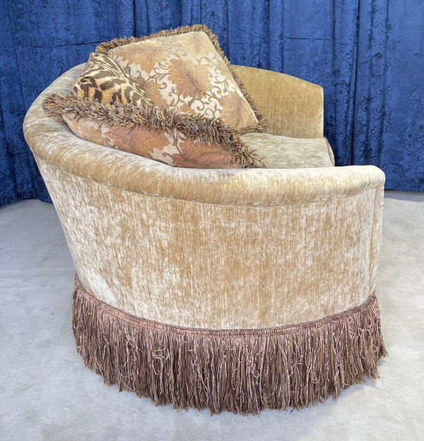 Key City Love Seat & Ottoman