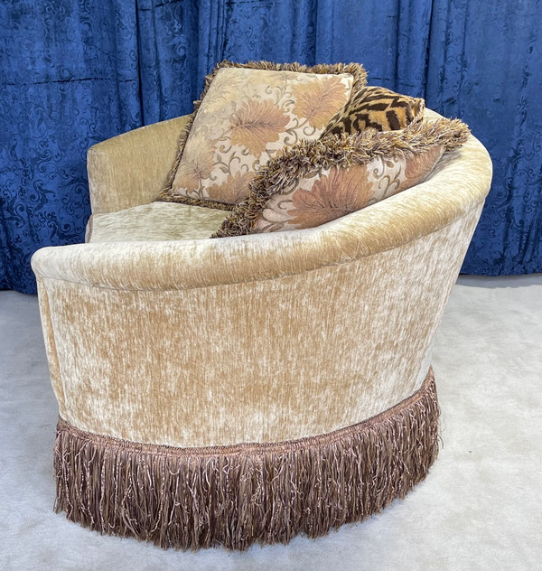 Key City Love Seat & Ottoman