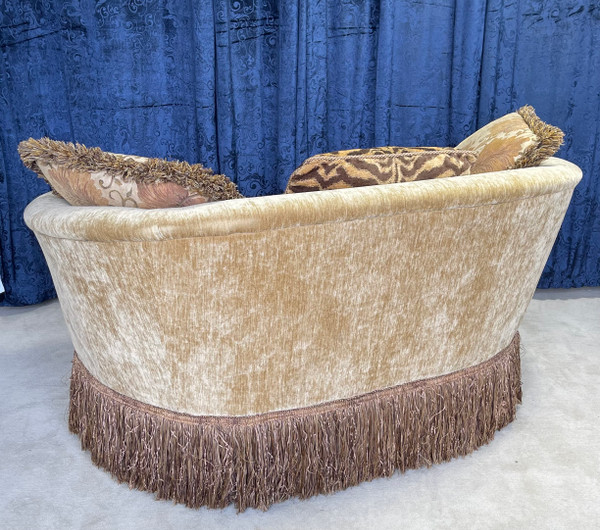 Key City Love Seat & Ottoman