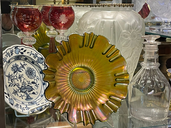 TOUR OF THE STORE