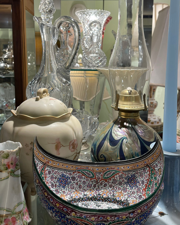 TOUR OF THE STORE