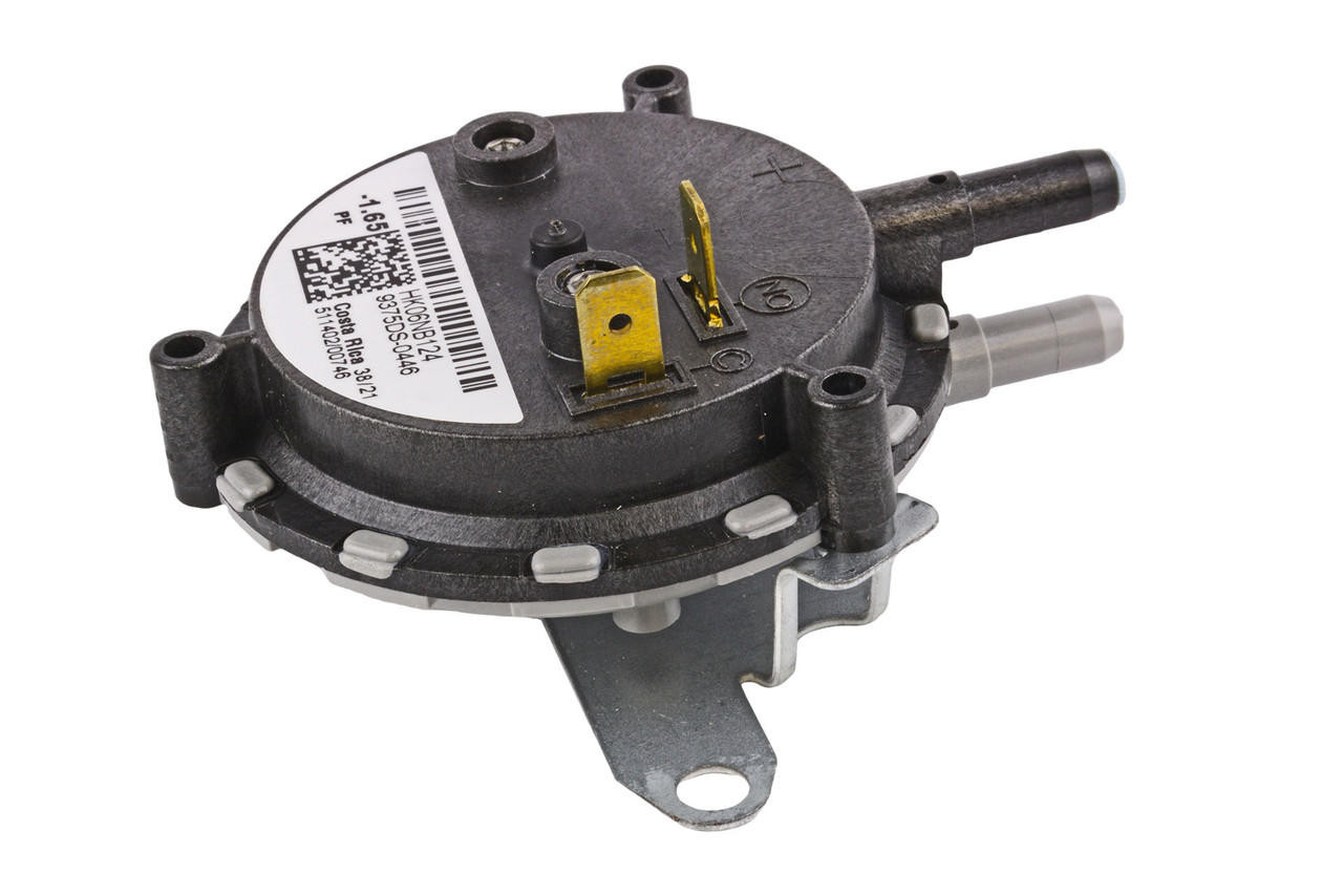Carrier HK06NB124 Pressure Switch w/ Bracket