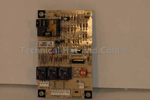 Carrier HK32EA003 Defrost Control Board Image 1