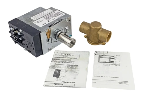 Universal Parts 1361-102 3/4" Hydronic Zone Valve Image 1