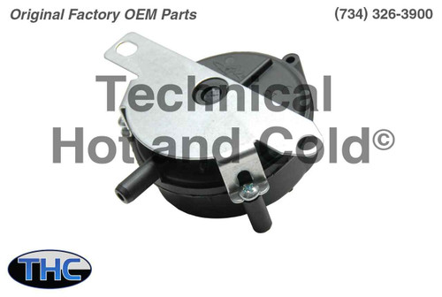 PFC② Providence Friars Cutter & Buck Stealth Hybrid Quilted Mens Full