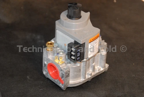 Lochinvar VAL2929 Gas Valve Image 1