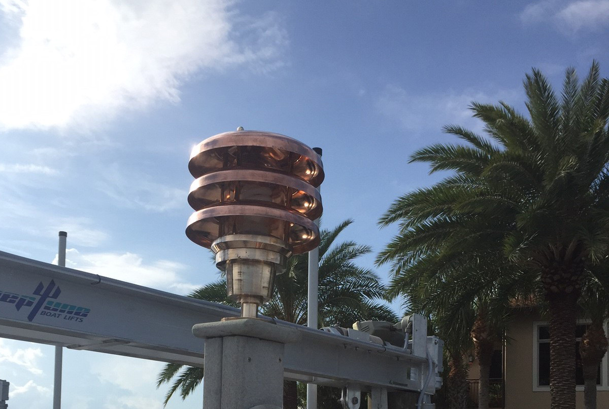 3 ring copper landscape light