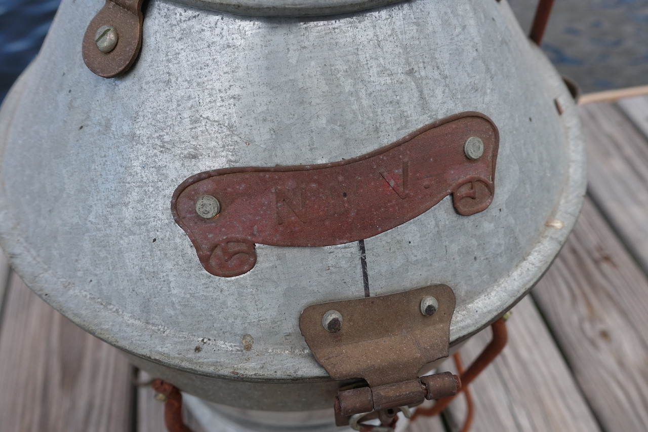 Galvanized XL Anchor Ship's light-rustic Galvanized color