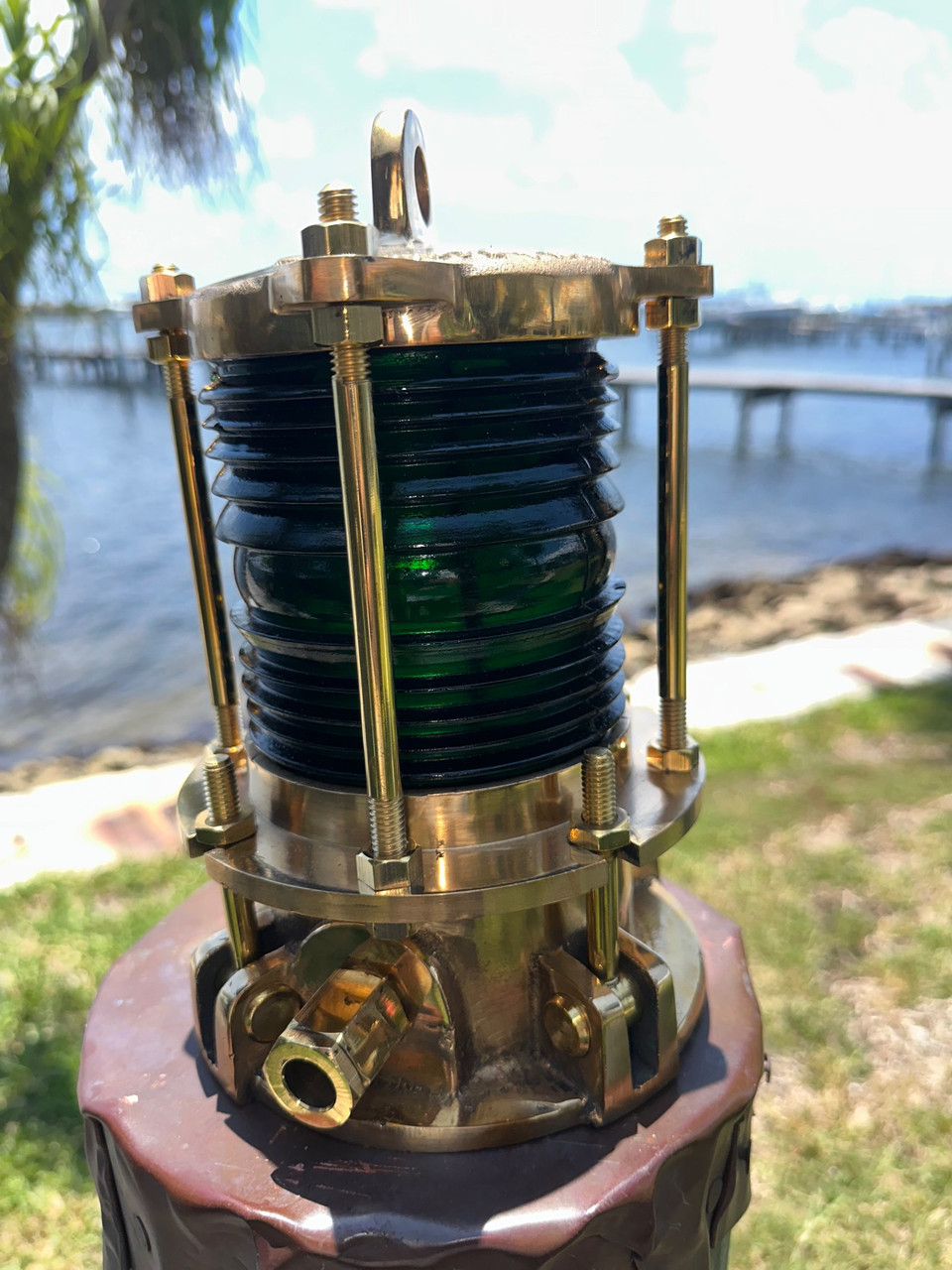 Bronze Piling Nautical Dock Light - Dark Green Lens