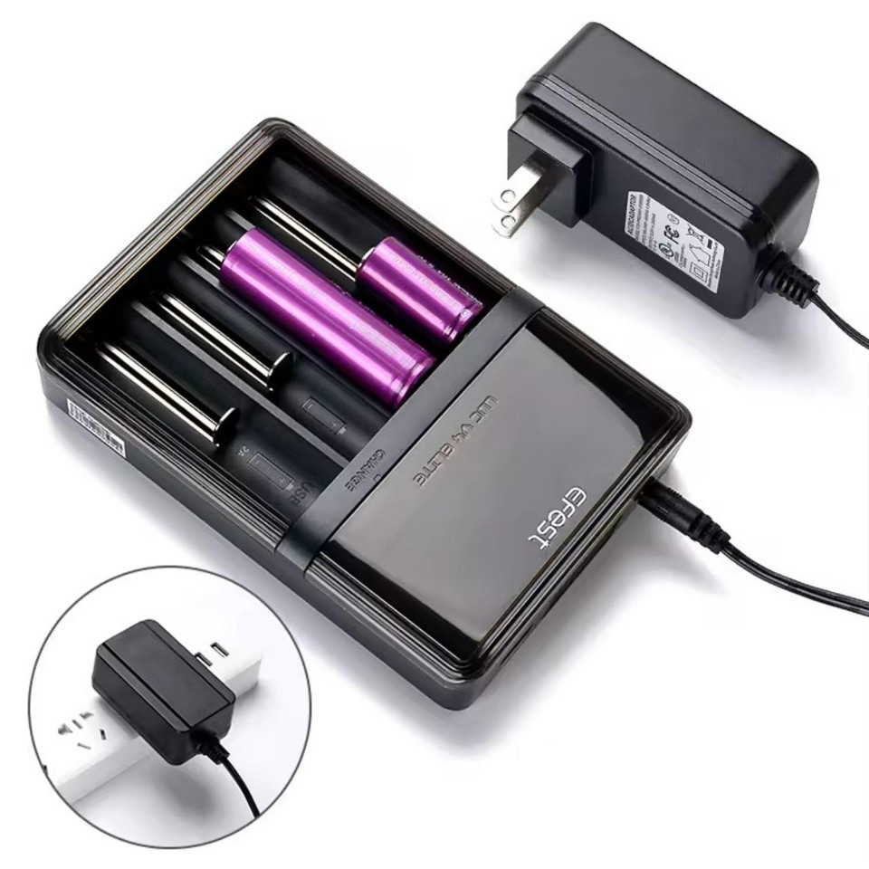 Efest LUC V4 Elite Charger