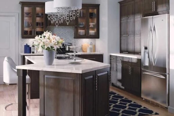 Starmark Traditional Maple Kitchen Cabnets at HEP Sales
