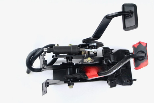 MUS67-68 – 1967-68 Mustang – Hydraulic Master Cylinder Clutch Pedal Kit (Billet Reservoir)