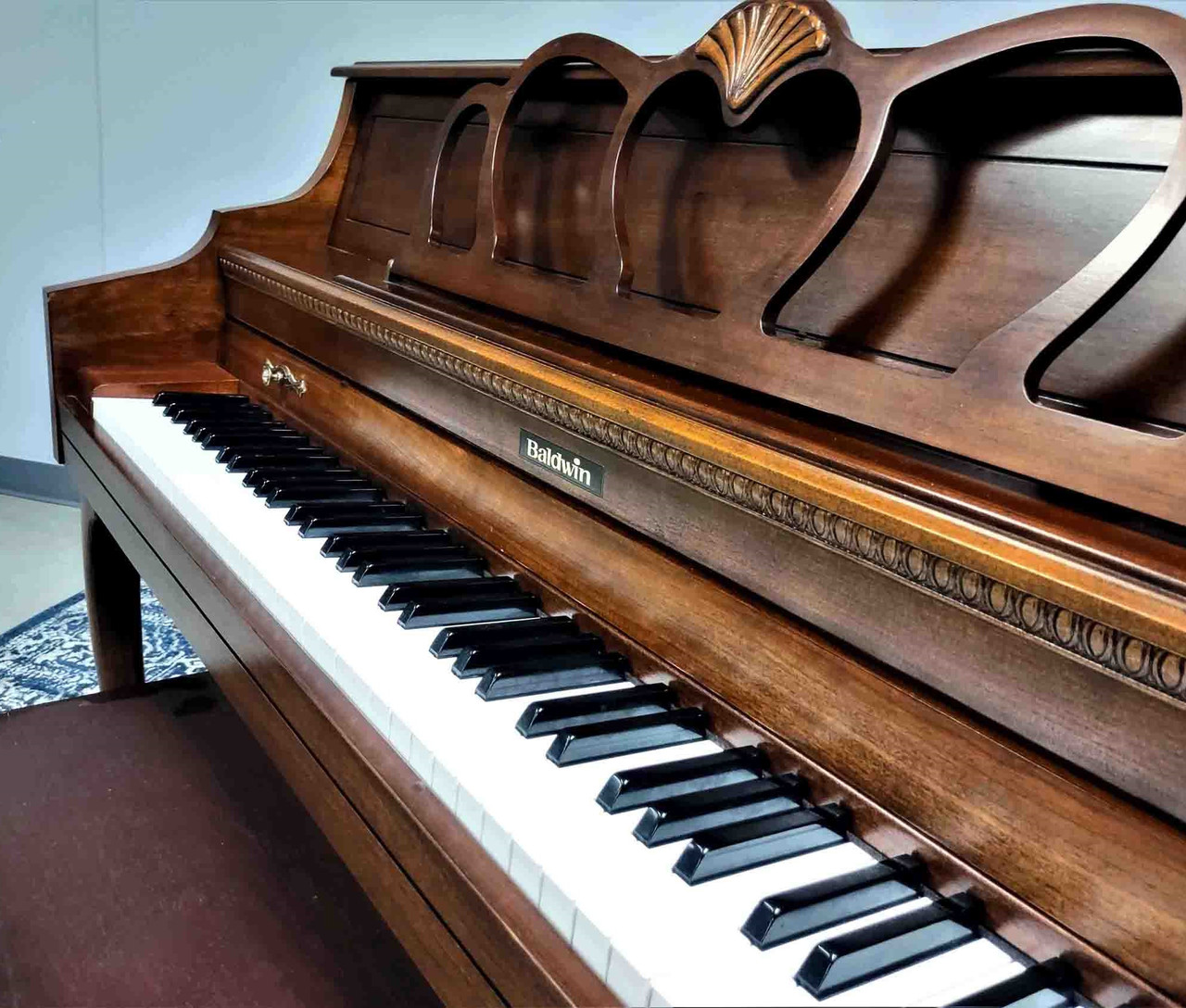 Baldwin 42\ Console Piano | ΣατένBaldwin 42\ Console Piano | Σατέν  