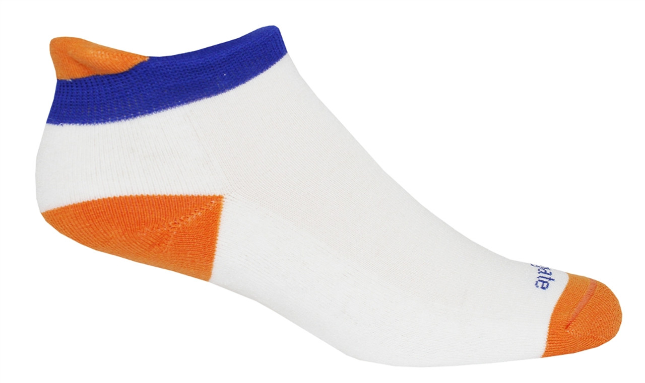 socks with heel tab