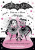 Isadora Moon Puts On A Show - 9780192777188