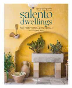Salento Dwellings: Mediterranean Signs