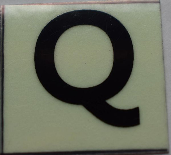 PHOTOLUMINESCENT DOOR NUMBER Q SIGN